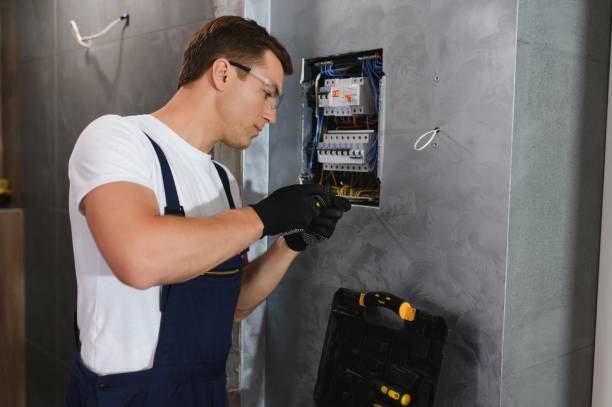 Best Electrical Contractors for Businesses  in Overland, MO