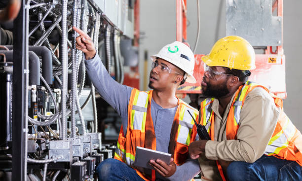 Best Circuit Breaker Repair  in Overland, MO